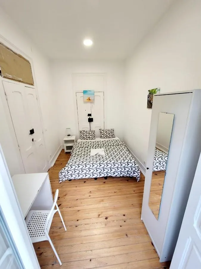 Lisbon Gambori Hostel